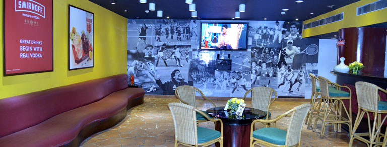 SPORTS BAR